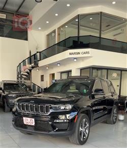 جیپ گراند شیرۆکی